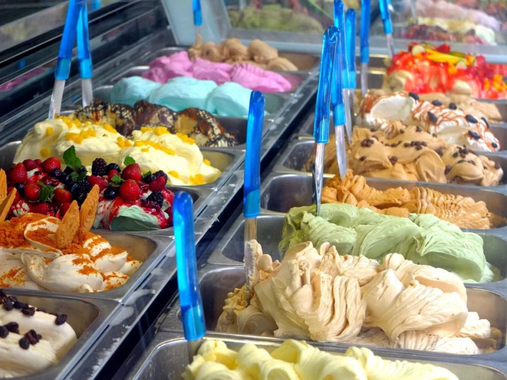 toko es krim di Bali massimo gelato