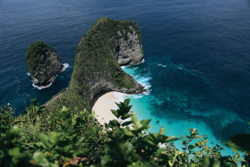 taking a ferry to bali from nusa penida