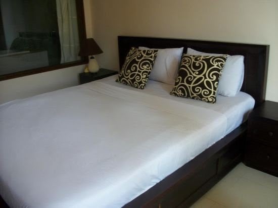 Putra Lebah guesthouse double deluxe  in East Bali