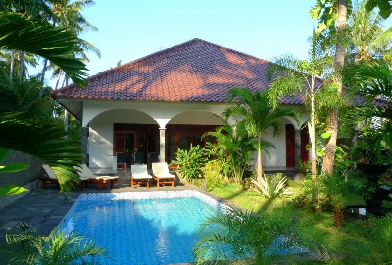 Villa Kelapa Lovina Bali with private pool in North Bali