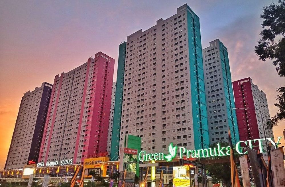 Apartemen dan Mall Green Pramuka