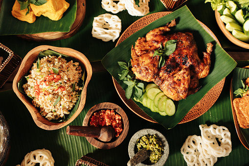 10 Makanan Khas Jawa Barat yang Harus Kamu Coba!