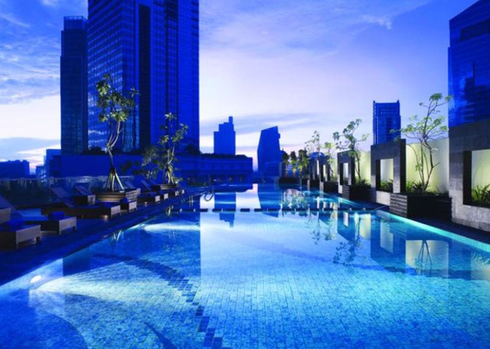 Infinity Pool Apartemen Oakwood Jakarta Selatan