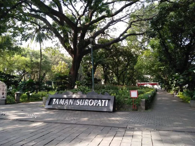 Taman Suropati