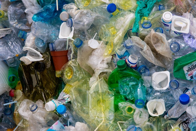 perilaku ramah lingkungan kurangi penggunaan plastik