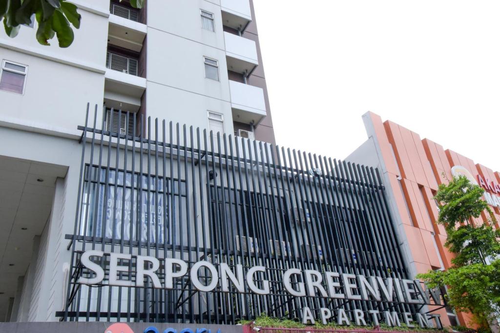 front view of Serpong greenview apartment