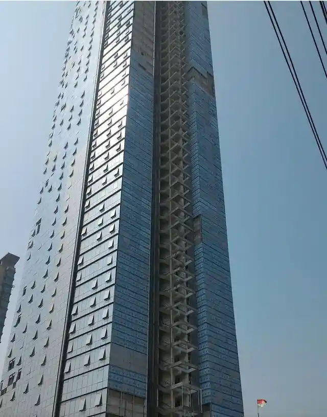 Apartemen tertinggi di Jakarta yakni Casa Domaine
