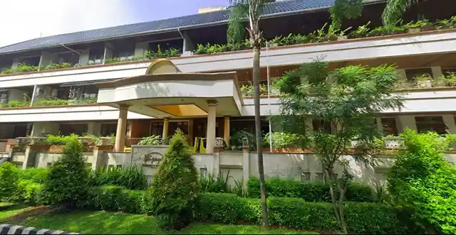 Apartemen dekat Blok M Square - Wijaya Executive Mansion